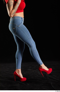 Daisy Lee 1 blue jeans dressed flexing leg red high…